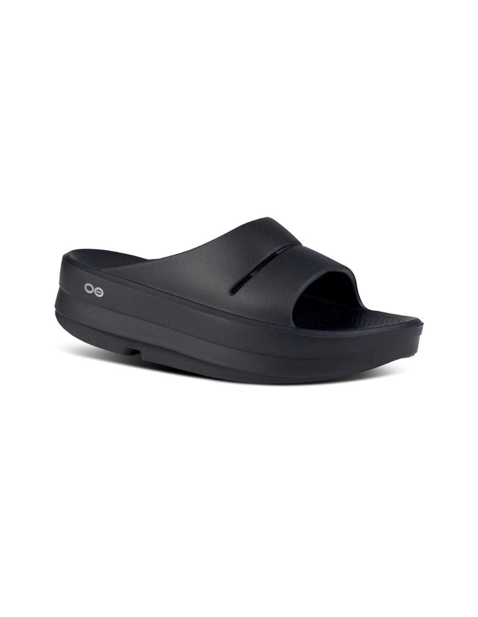 Mujer Oomega Slide - Black Matte