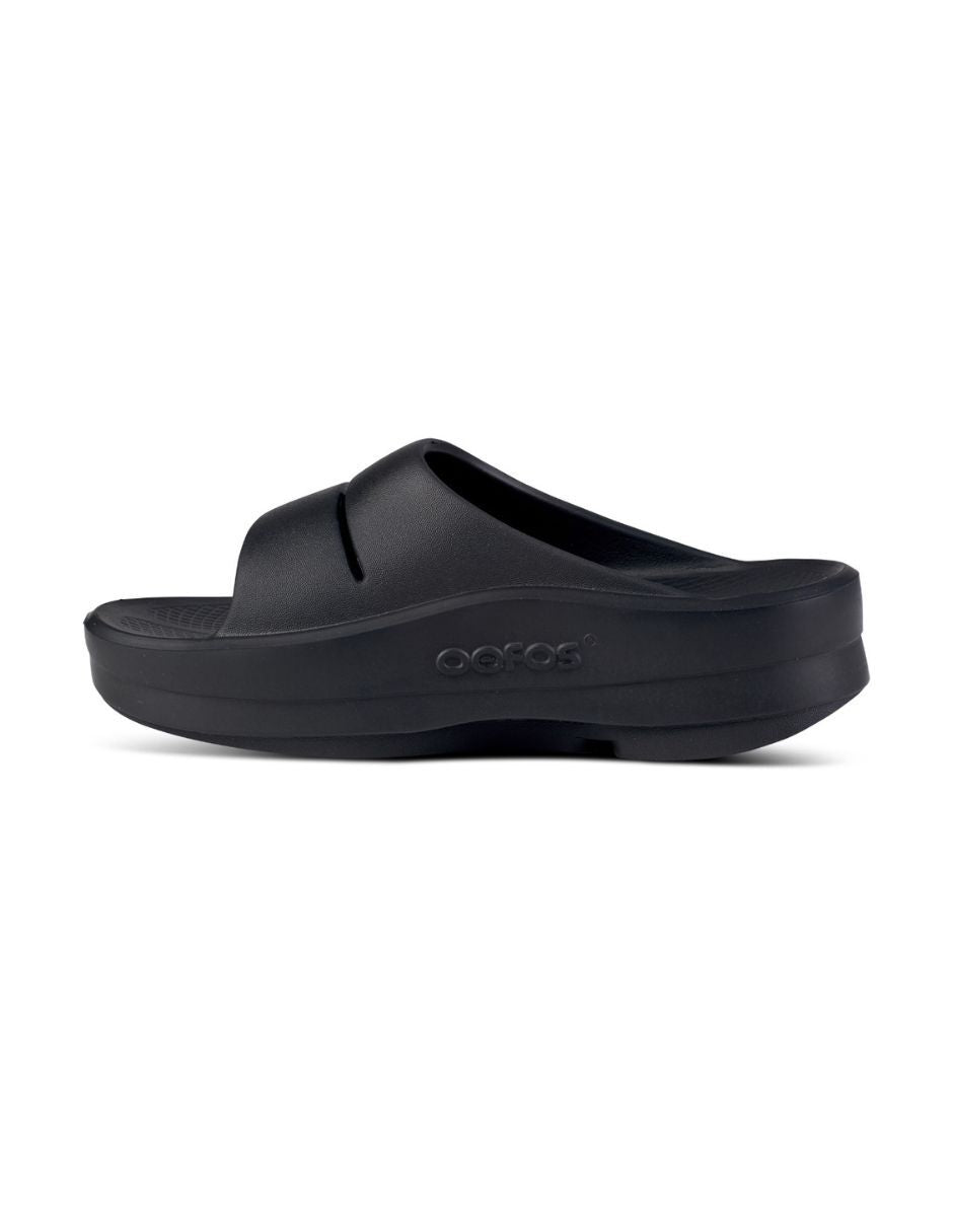 Mujer Oomega Slide - Black Matte