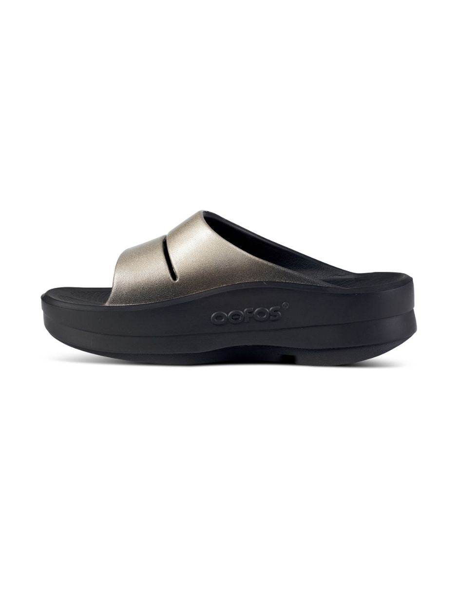 Mujer Oomega Slide Luxe- Black Latte