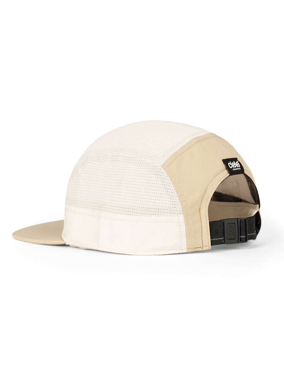 GOCap-Comp-Century-Safari-RainyDay